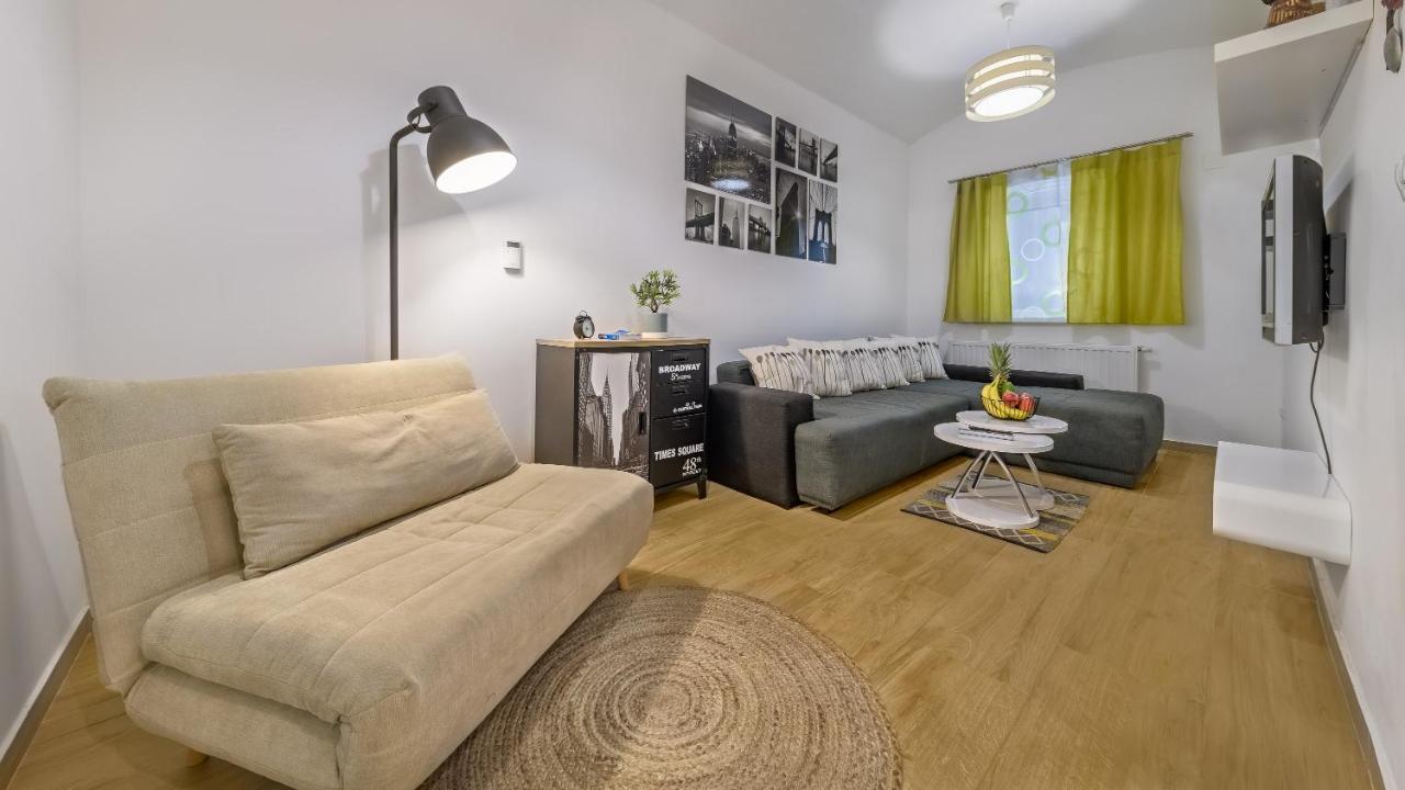 Charming & Cozy Apartment In Downtown ザグレブ エクステリア 写真