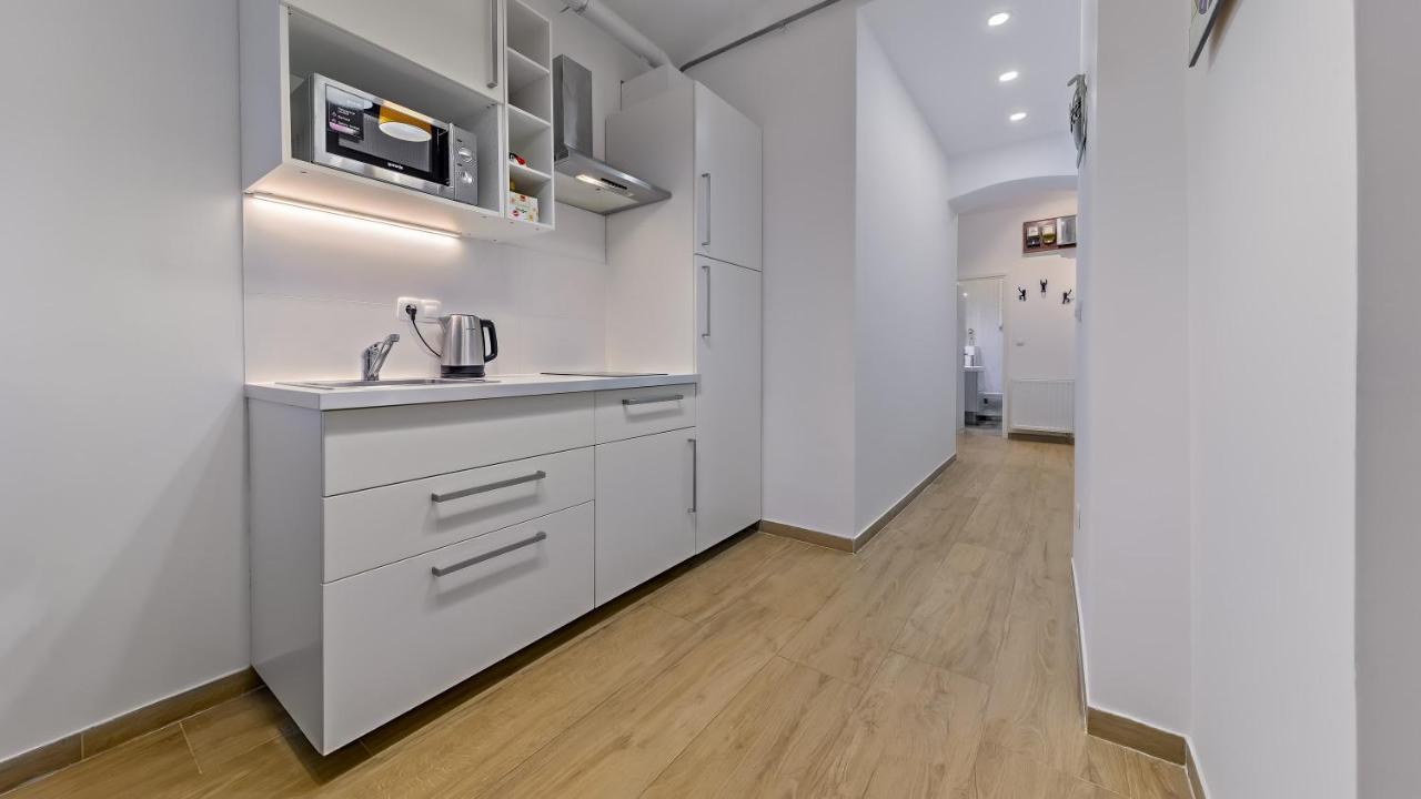 Charming & Cozy Apartment In Downtown ザグレブ エクステリア 写真